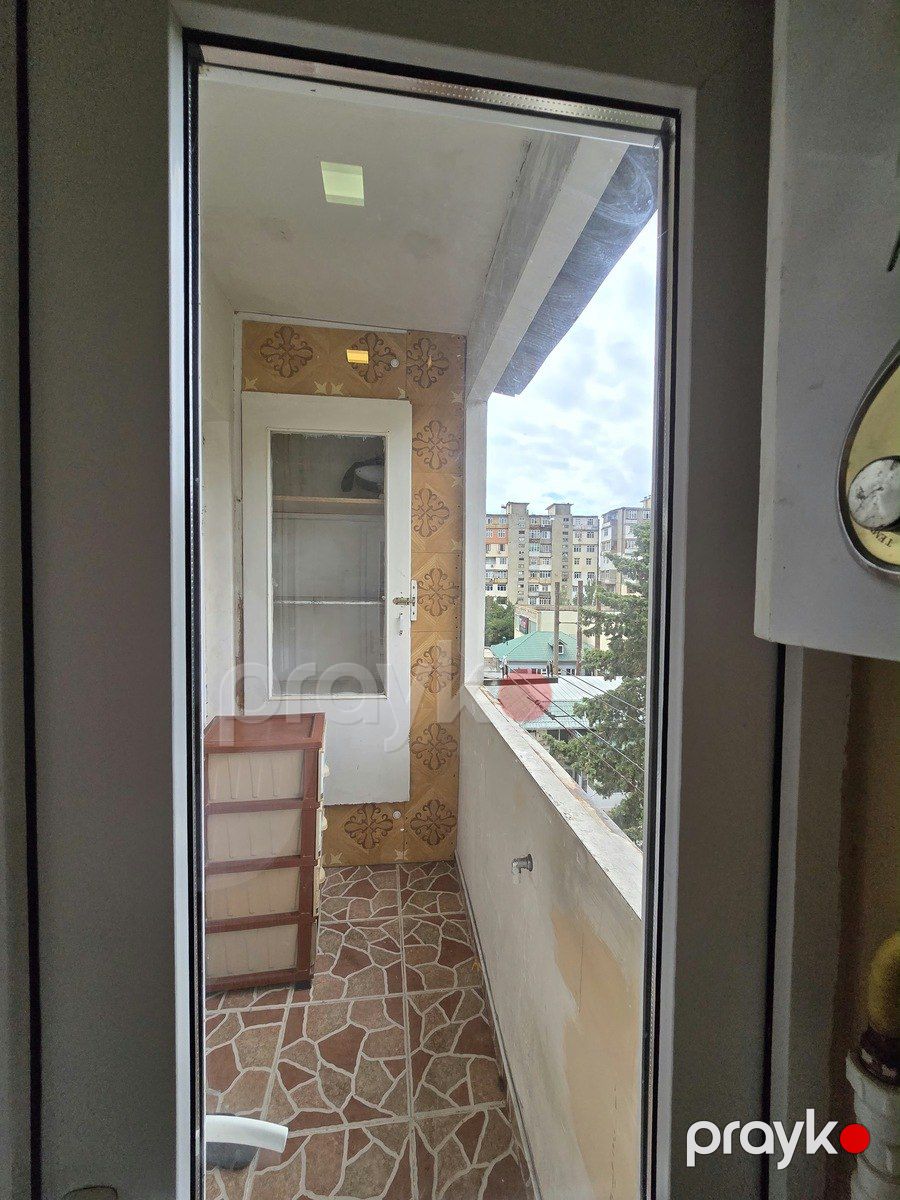 Satılır 2 otaqlı köhnə tikili 45 m² — Mənzil, Bakı (7)