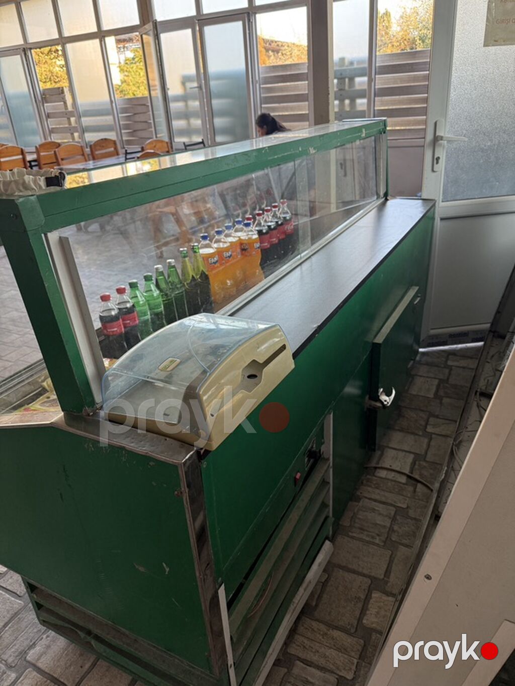 Razilasma yolu var ciddi alicilar narahat etsin unvan neftciler — Soyuq vitrini, Bakı (3)