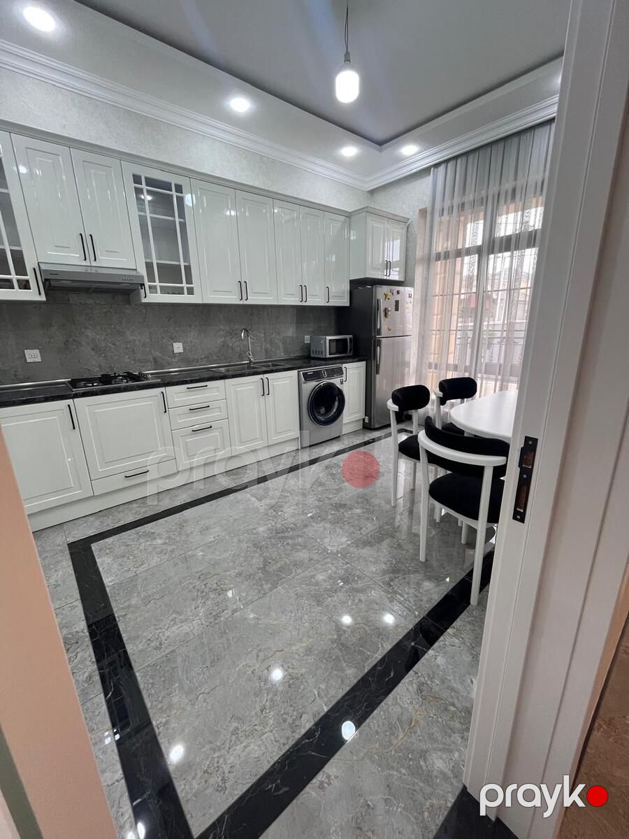 Satılır 8 otaqlı həyət evi/bağ evi 225 m² — Ev, villa, Bakı (8)