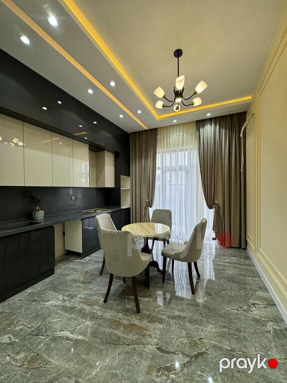 Satılır 5 otaqlı həyət evi/bağ evi 200 m² — Ev, villa, Bakı (8)