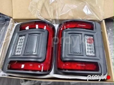 Jeep Wrangler stop işıqları — Bakı