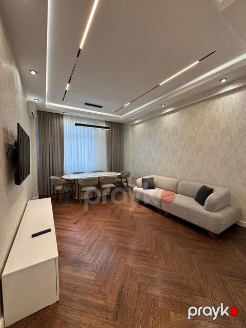 Satılır 2 otaqlı yeni tikili 86 m²