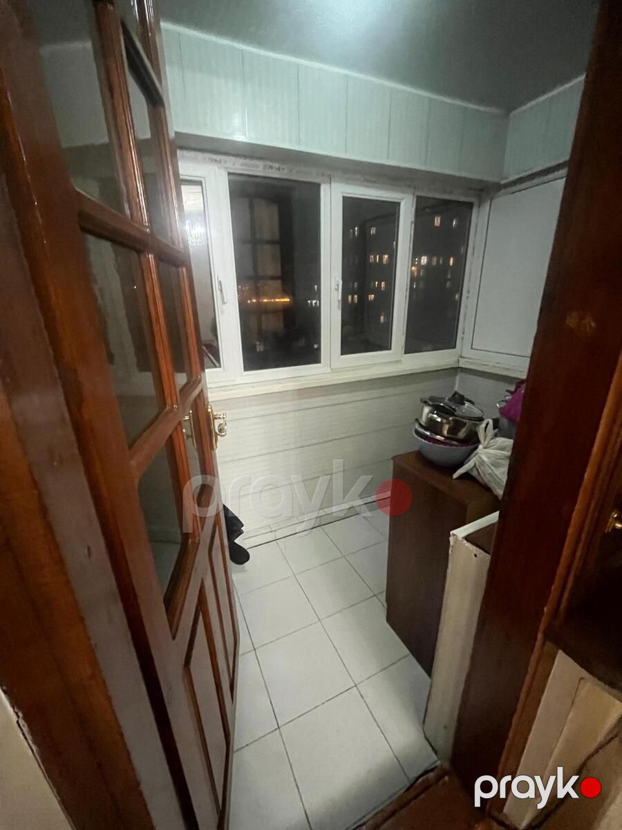 Satılır 2 otaqlı köhnə tikili 65 m² — Mənzil, Bakı (8)