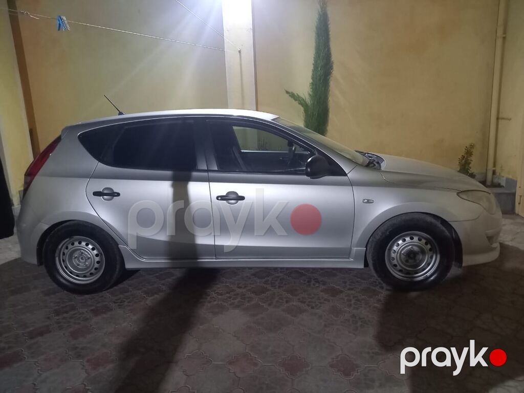 Hyundai i30 hatchback - Kuzov: 5 qapılı hatchback, gümüşü rəng — Avtomobillər, Bakı (8)