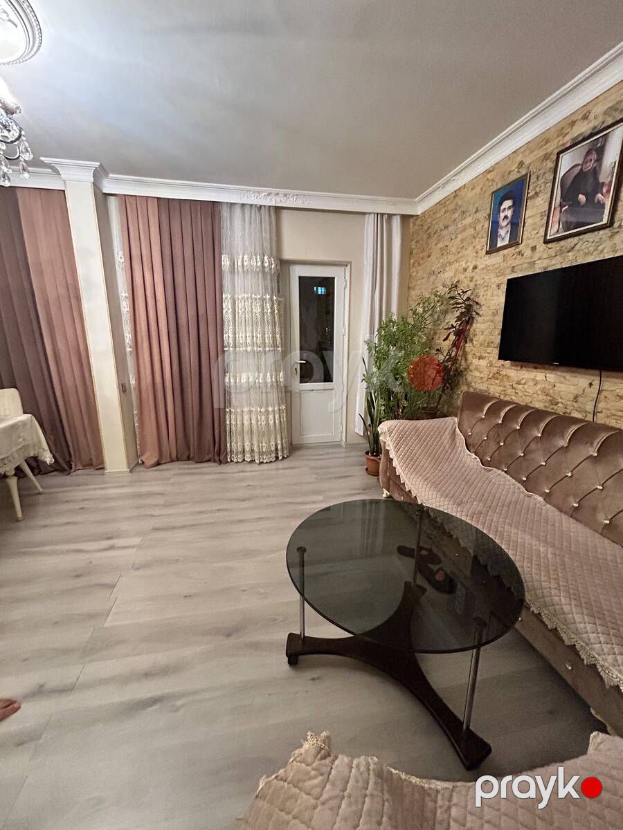 Satılır 5 otaqlı köhnə tikili 130 m² — Mənzil, Bakı (4)