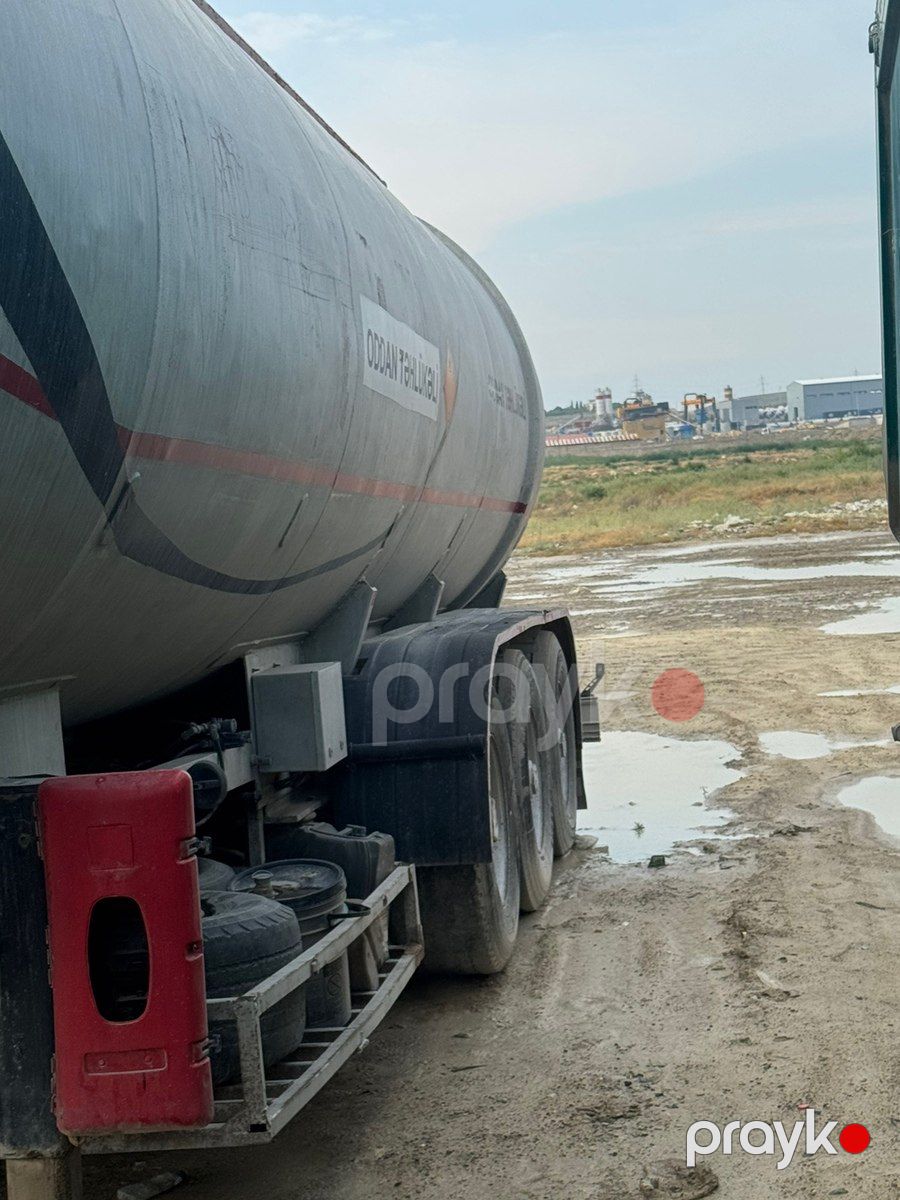Tanker yanacaq daşıyan çən, 1989 il — Yük avtomobilləri və qoşqular, Bakı (3)