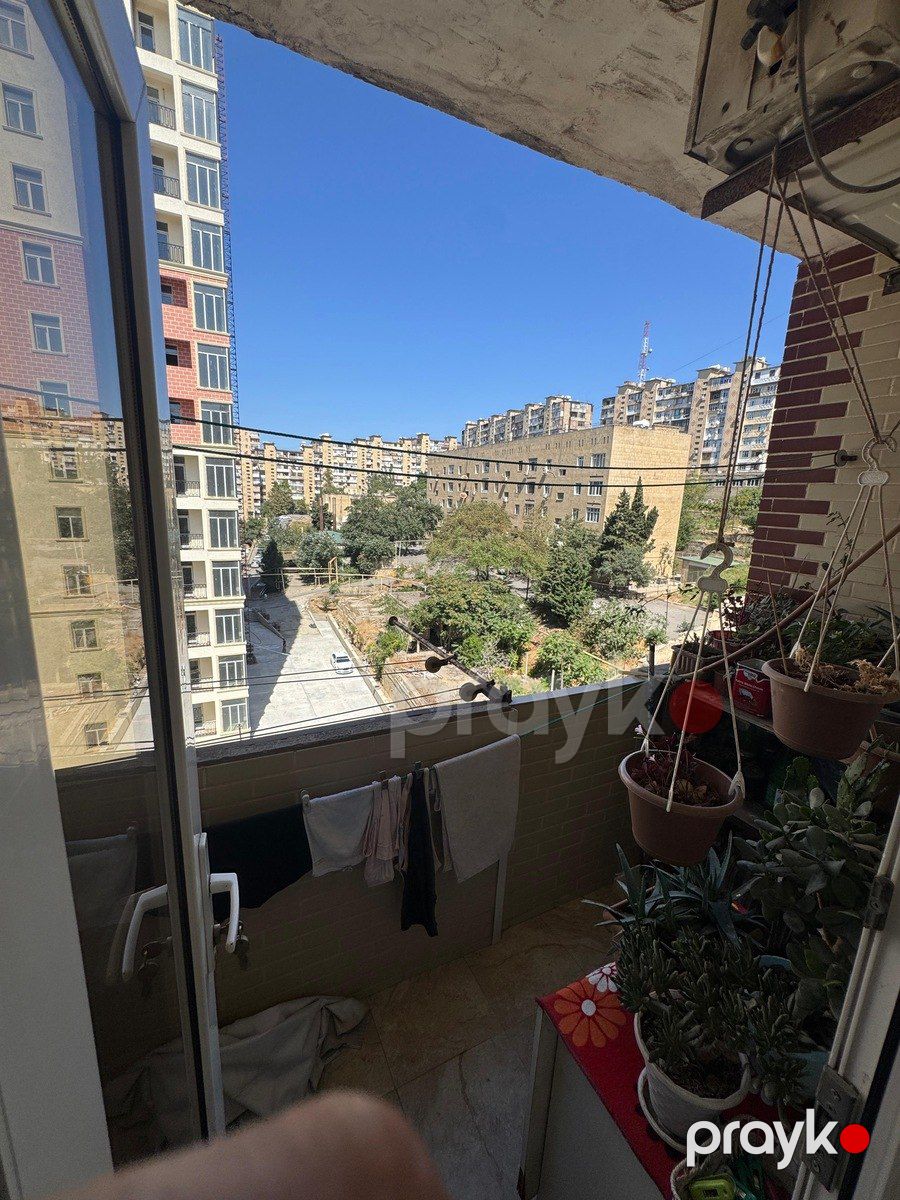 Satılır 2 otaqlı köhnə tikili 54 m² — Mənzil, Bakı (2)