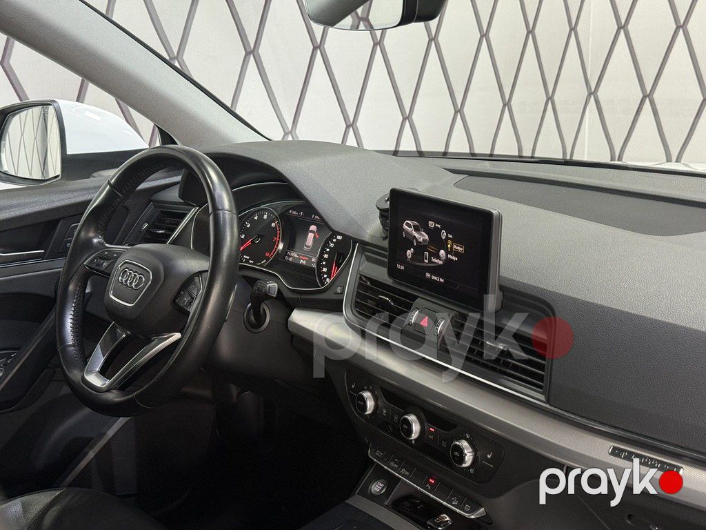 Audi Q5, 2.0 L, 2017 il, 134 000 km — Avtomobillər, Bakı (8)