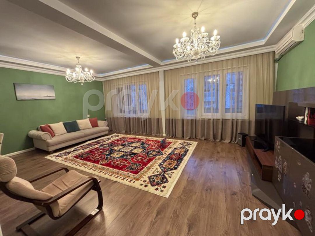 Satılır 4 otaqlı köhnə tikili 105 m² — Mənzil, Bakı (8)