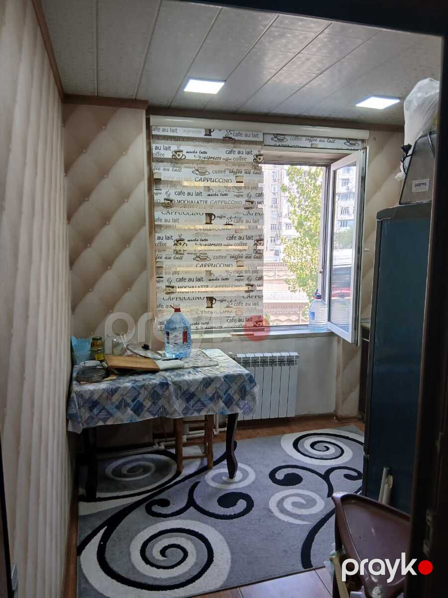 Satılır 2 otaqlı köhnə tikili 60 m² — Mənzil, Bakı (5)