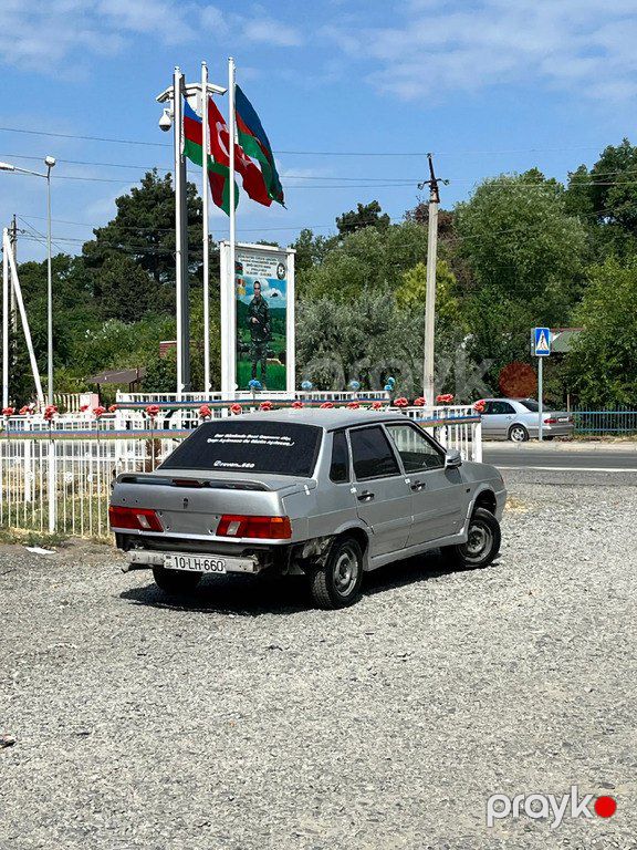 Lada (VAZ) 2115, 1.5 L, 2003 il, 250 000 km — Avtomobillər, Ağdaş (7)