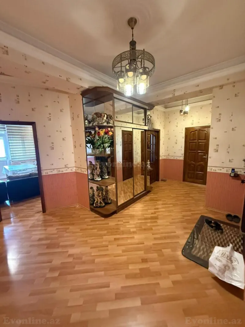 Satılır 3 otaqlı Mənzil Yeni tikili 120 m² Bakı, Xətai r., Əhmədli m — Mənzil, Bakı (4)