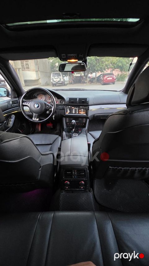 BMW 5 Series E39 sedan – qara rəng, M‑paket üslublu eksteryer — Bakı