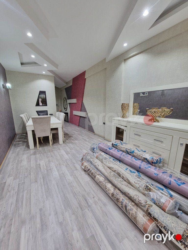 Satılır 4 otaqlı yeni tikili 200 m² — Mənzil, Bakı (10)