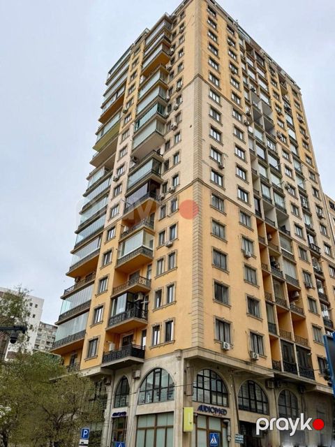 Satılır 3 otaqlı yeni tikili 125 m² — Bakı