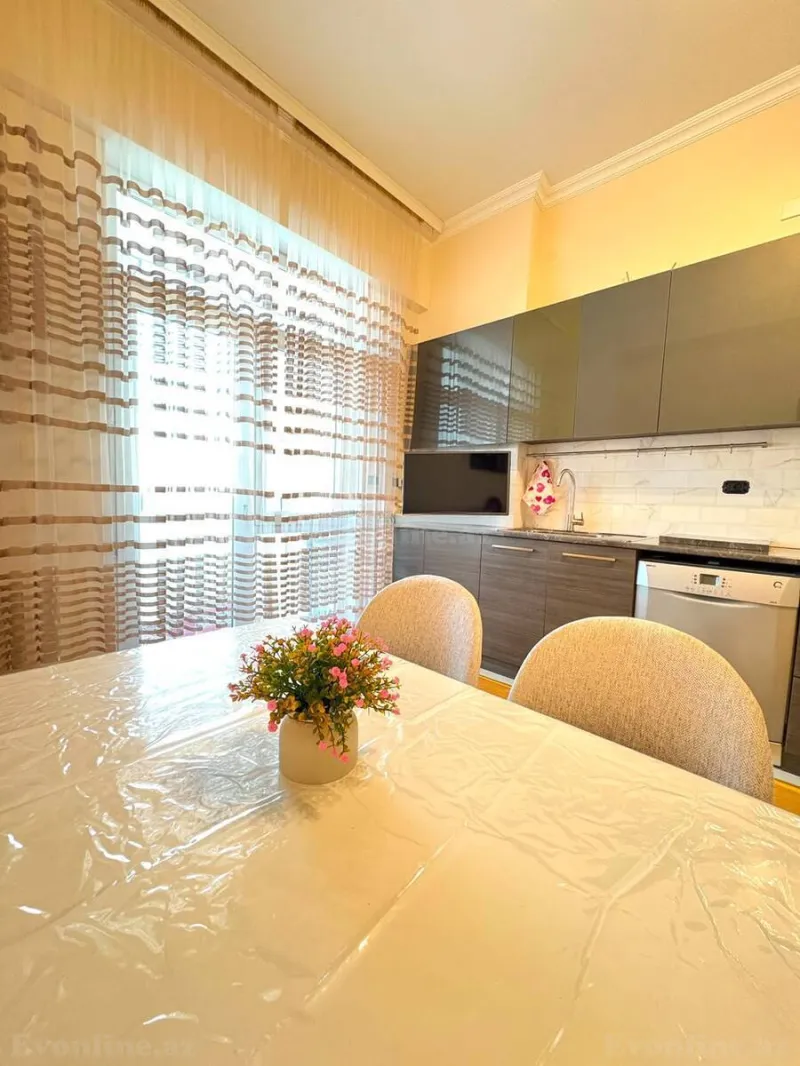 Kirayə verilir 2 otaqlı Mənzil Yeni tikili 97 m² Bakı, Yasamal r., Elmlər Akademiyası m — Mənzil, Bakı (4)