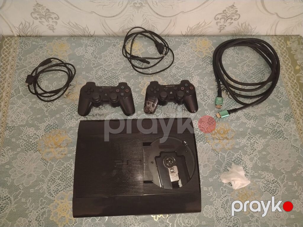 Sony PlayStation 3 Super Slim oyun konsolu dəsti Komplekt: - PS3 — Oyun konsolları, Bakı (2)