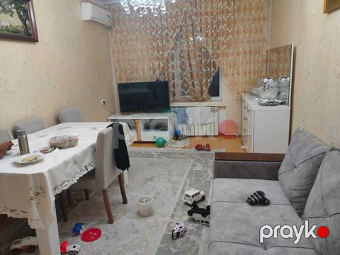 Satılır 3 otaqlı köhnə tikili 74 m² — Bakı
