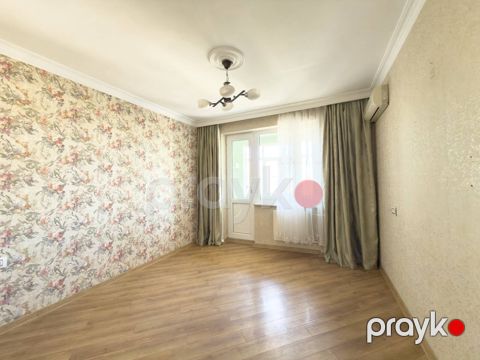 Satılır 2 otaqlı köhnə tikili 65 m² — Bakı