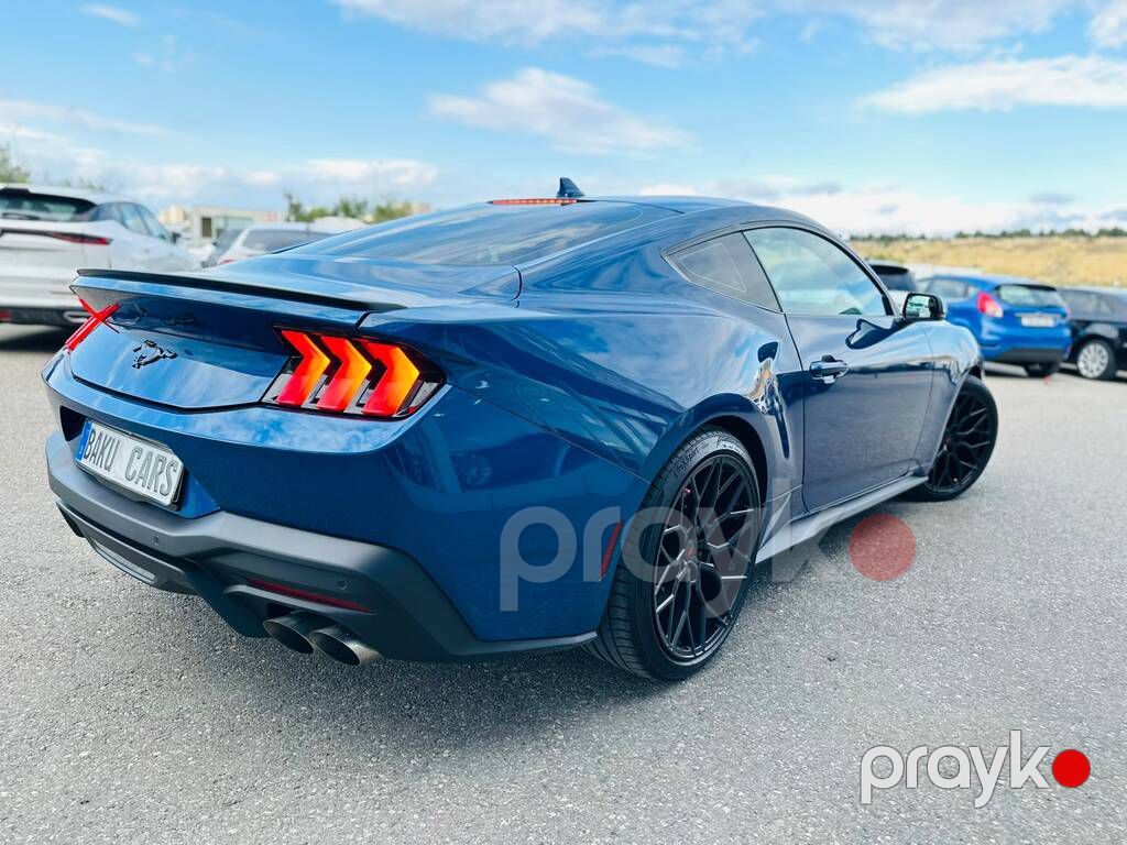 Ford Mustang, 2.3 L, 2023 il, 11 000 km — Avtomobillər, Bakı (9)