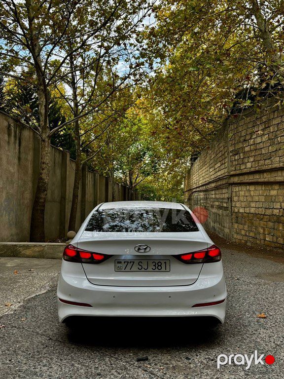 Hyundai Avante, 1.6 L, 2016 il, 164 000 km — Avtomobillər, Bakı (4)