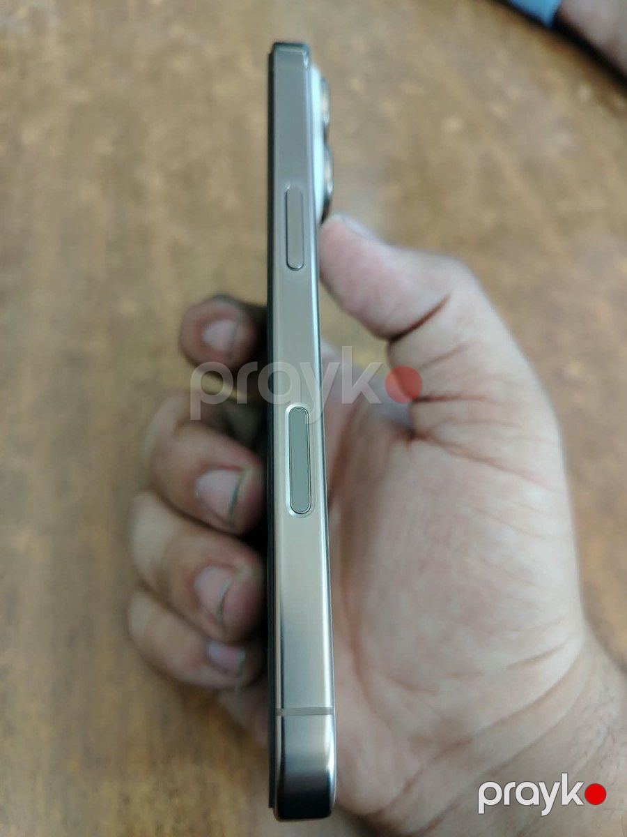 Apple iPhone 16 Pro Desert Titanium 256GB/8GB — Smartfonlar, Xaçmaz (3)