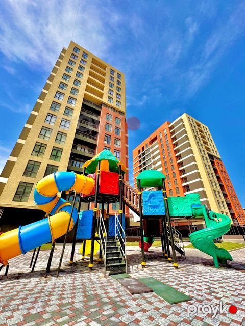 Satılır 2 otaqlı yeni tikili 75 m²