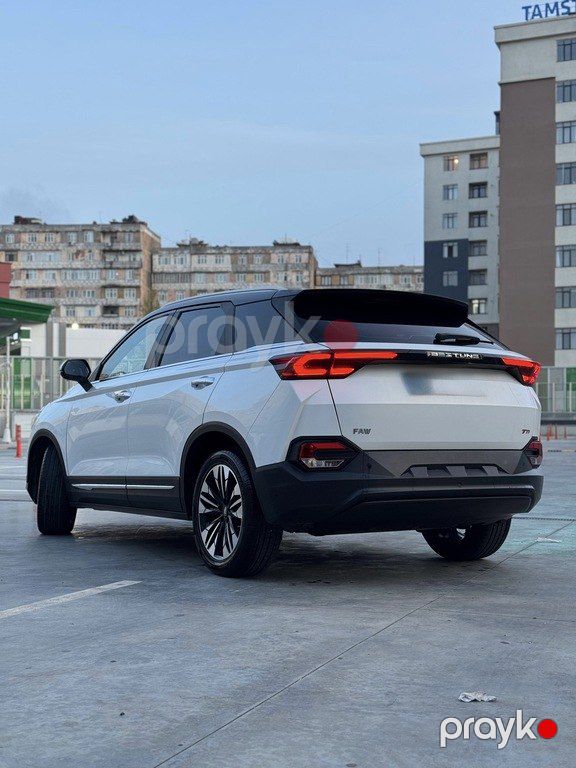 Bestune T77, 1.5 L, 2021 il, 64 000 km — Avtomobillər, Bakı (9)