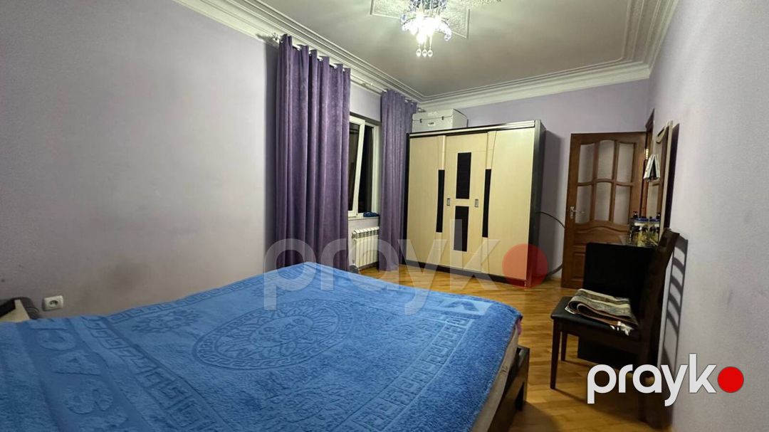 Satılır 4 otaqlı köhnə tikili 112 m² — Mənzil, Bakı (11)
