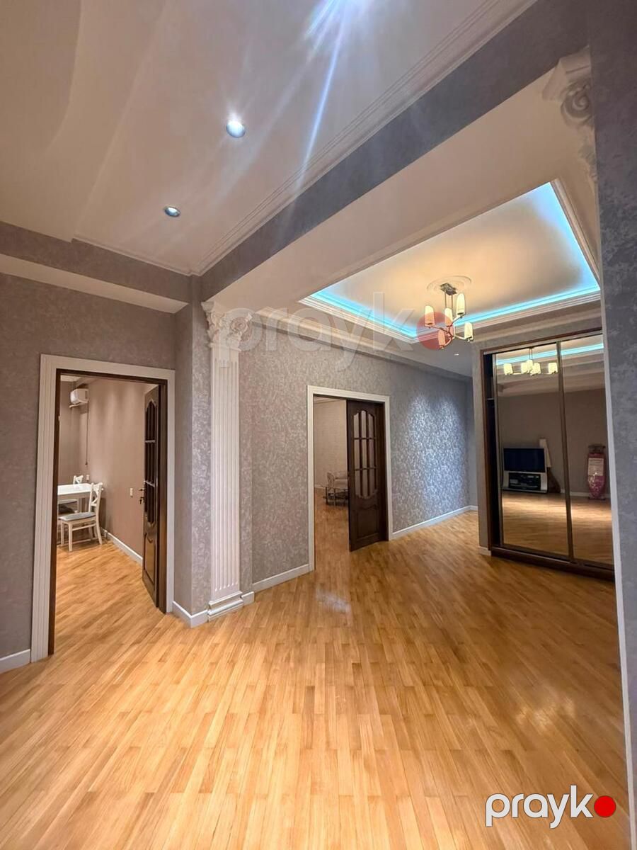 Satılır 4 otaqlı yeni tikili 170 m² — Mənzil, Bakı (7)