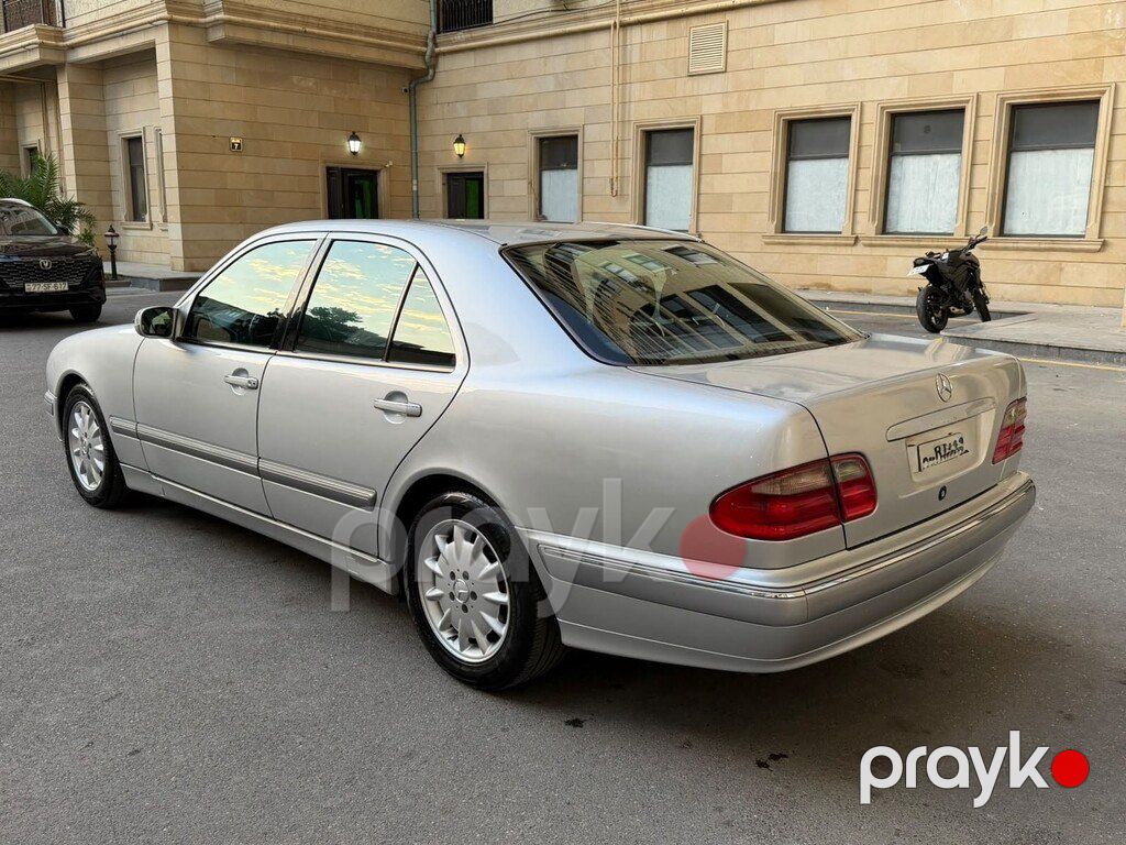 Mercedes E 240, 2.4 L, 2000 il, 270 000 km — Avtomobillər, Bakı (9)