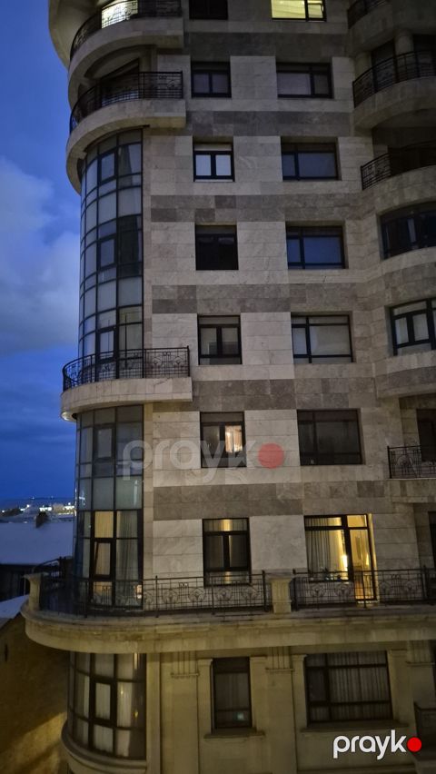 Satılır 4 otaqlı yeni tikili 160 m² — Bakı
