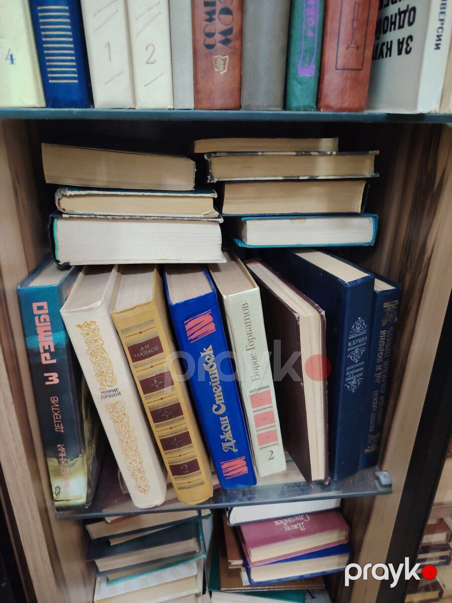 Книги — Kitablar və jurnallar, Bakı (3)