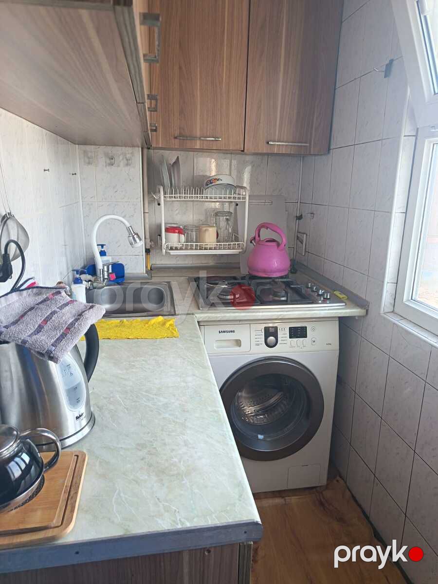 Satılır 2 otaqlı köhnə tikili 65 m² — Mənzil, Bakı (3)