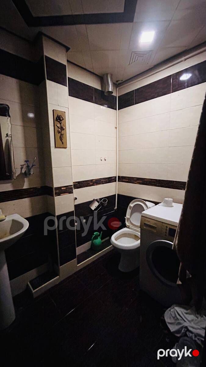 Satılır 2 otaqlı köhnə tikili 65 m² — Mənzil, Bakı (10)