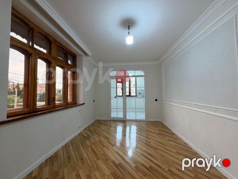 Satılır 2 otaqlı köhnə tikili 48 m² — Xırdalan