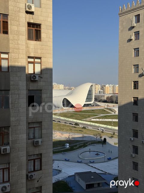 Satılır 3 otaqlı yeni tikili 138 m² — Bakı