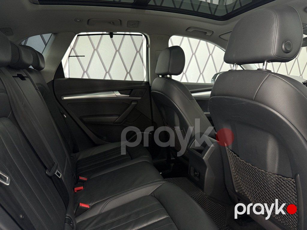 Audi Q5, 2.0 L, 2017 il, 134 000 km — Avtomobillər, Bakı (11)