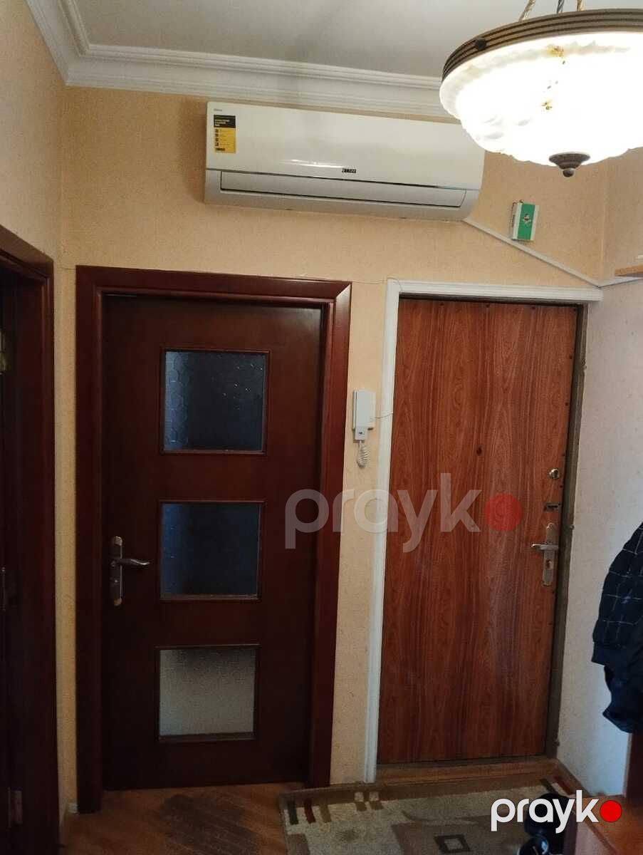 Satılır 4 otaqlı köhnə tikili 110 m² — Mənzil, Bakı (2)