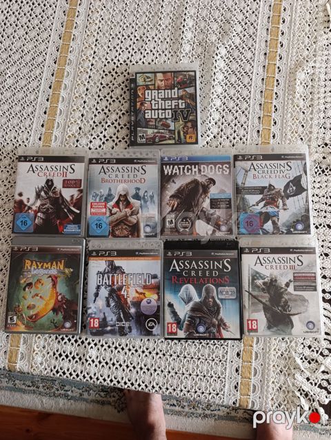 PS3 oyun diskləri paketi Hər biri 10azn Daxildir: - Grand Theft Auto — Digah