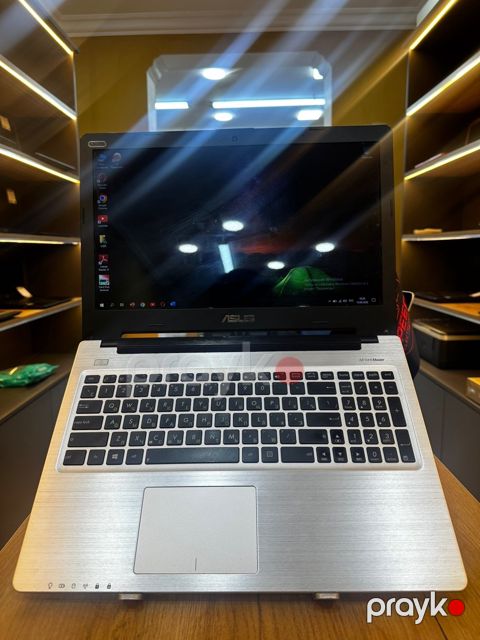 Noutbuk Asus — Bakı