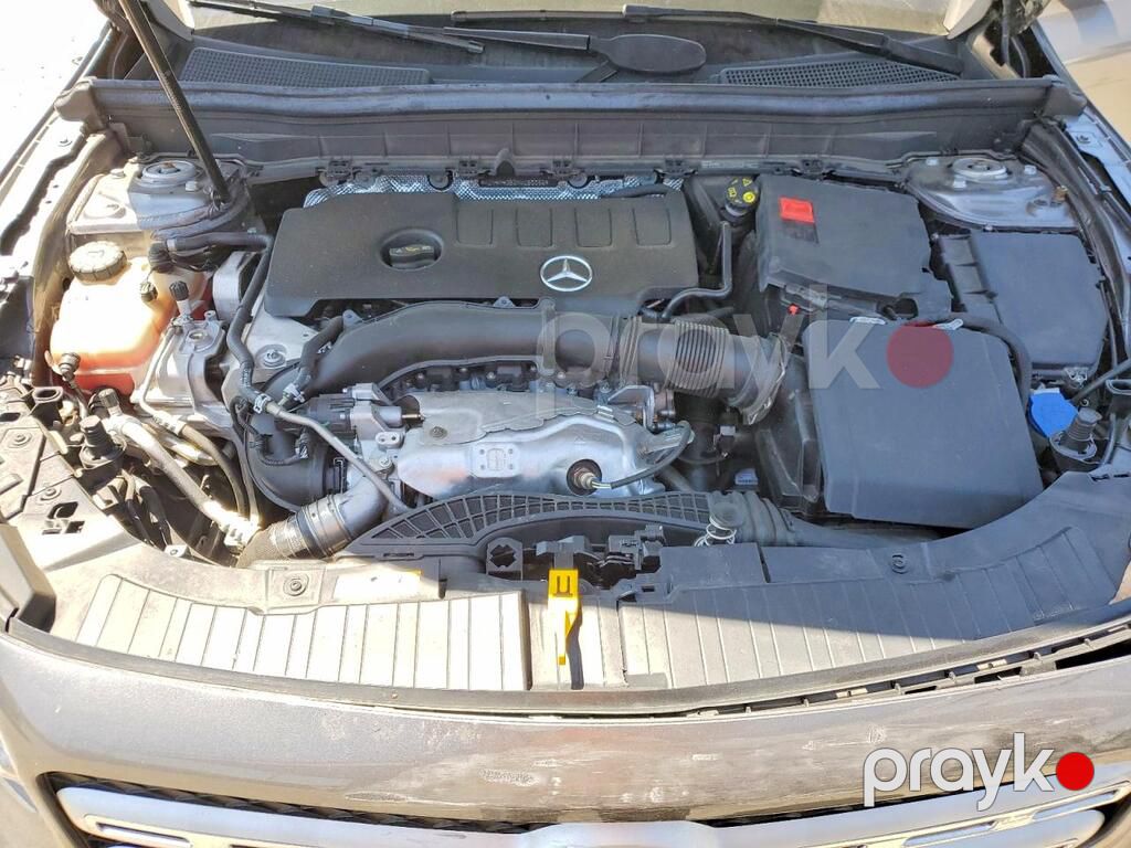 Mercedes GLB 250, 2.0 L, 2021 il, 50 871 km — Avtomobillər (12)