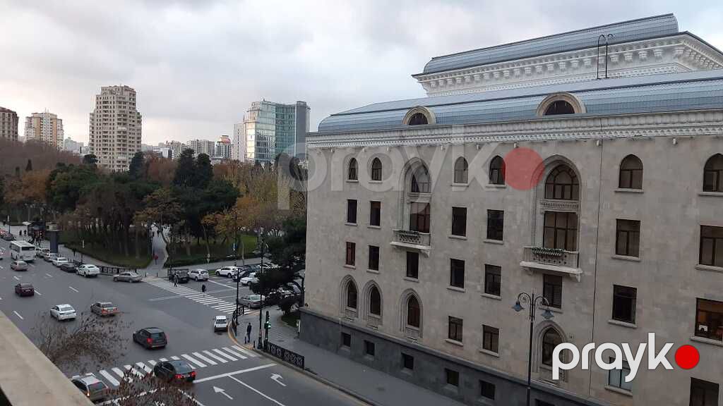 2-otaqlı mənzil kirayə verilir, 28 May küç., 70 m² — Mənzil, Bakı (12)