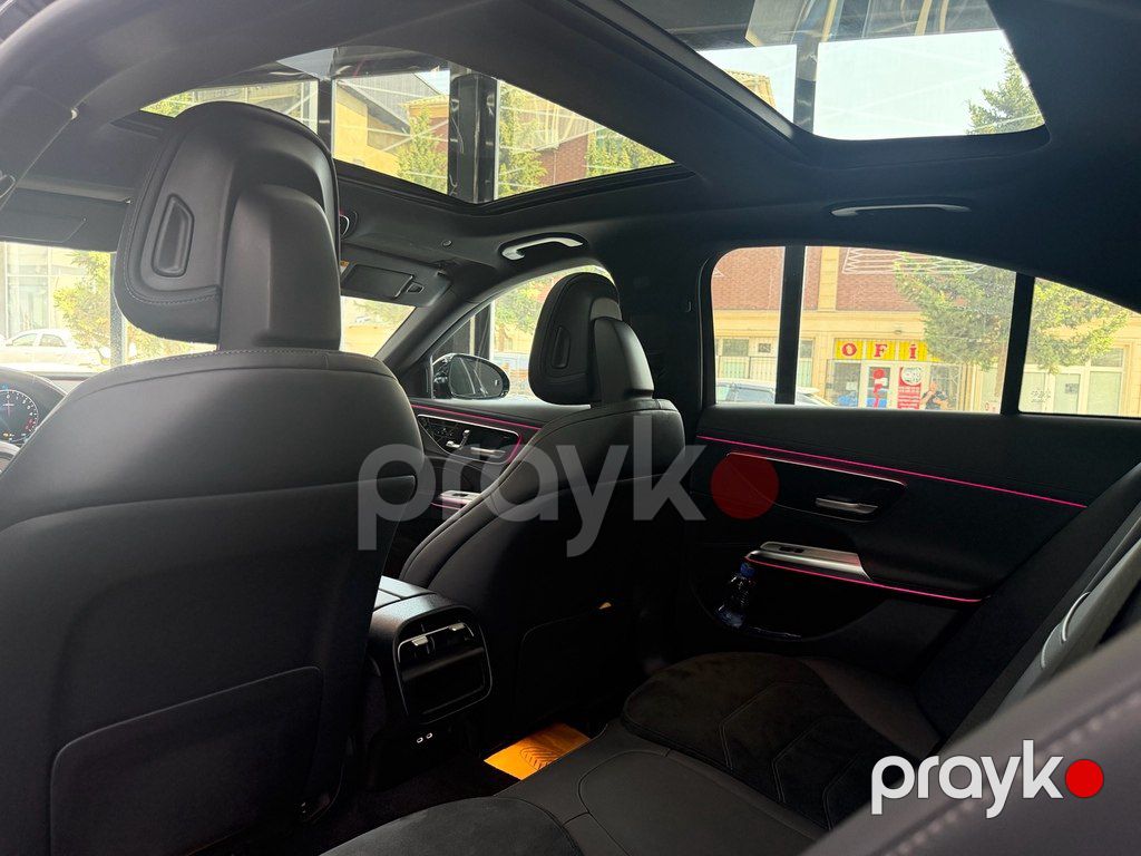 Mercedes E 300 de, 2.0 L, 25.4 kWh, 2024 il, 35 000 km — Avtomobillər, Bakı (7)