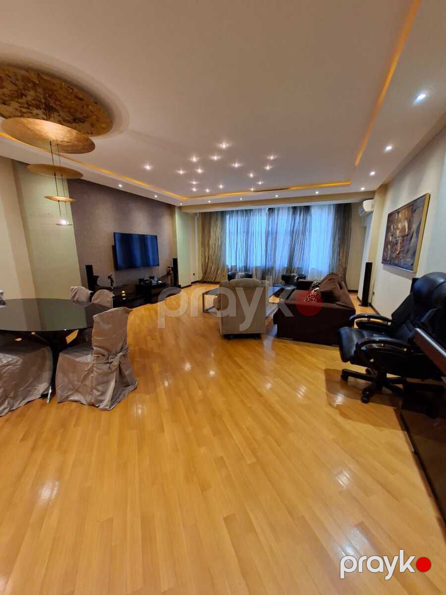 İcarəyə verilir 4 otaqlı yeni tikili 230 m² — Mənzil, Bakı (2)