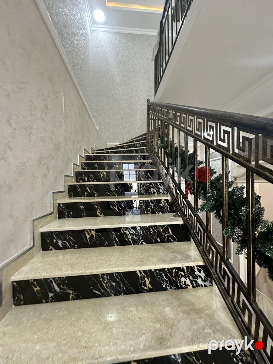 Satılır 4 otaqlı həyət evi/bağ evi 160 m² — Ev, villa, Bakı (3)