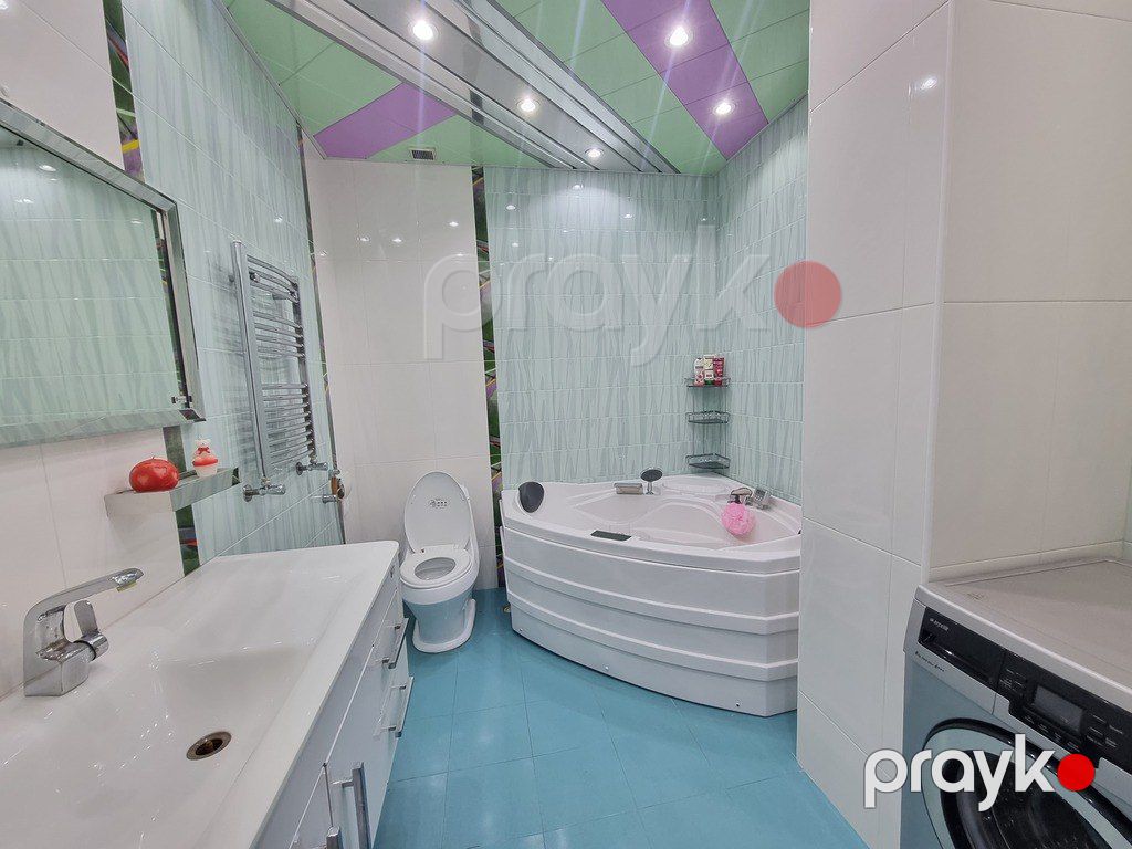 Satılır 4 otaqlı yeni tikili 200 m² — Mənzil, Bakı (12)