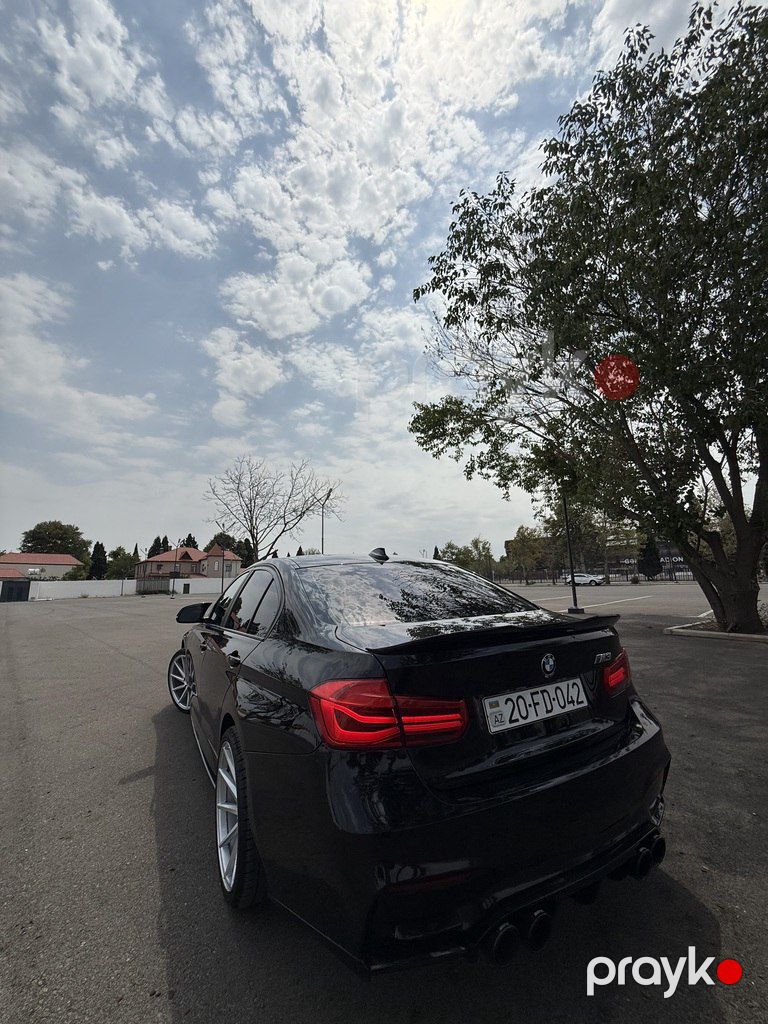 BMW 320, 2.0 L, 2017 il, 175 000 km — Avtomobillər, Gəncə (12)