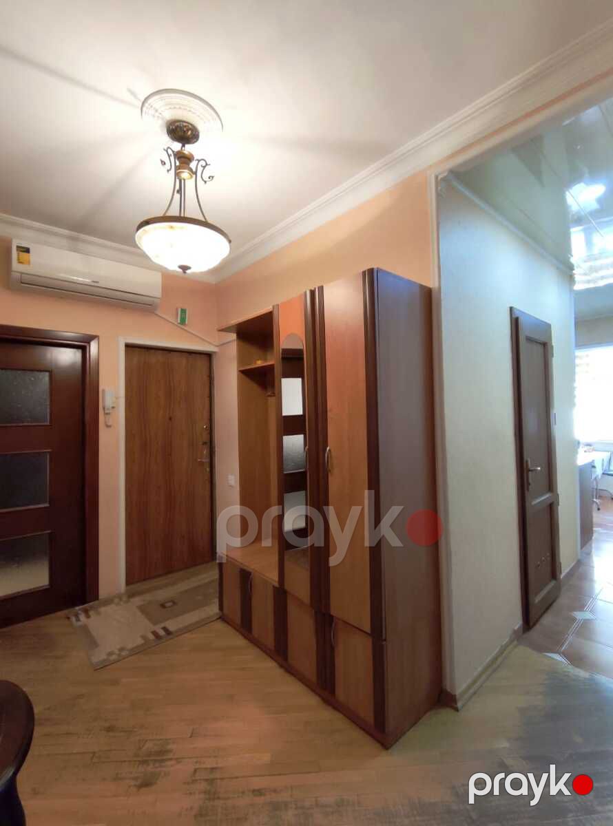 Satılır 4 otaqlı köhnə tikili 110 m² — Mənzil, Bakı (12)