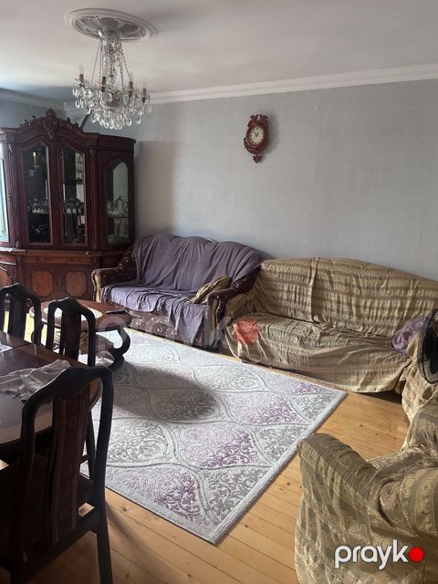 Satılır 3 otaqlı həyət evi/bağ evi 200 m² — Bakı